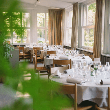 ulriksdals-vardshus-matsalen-square