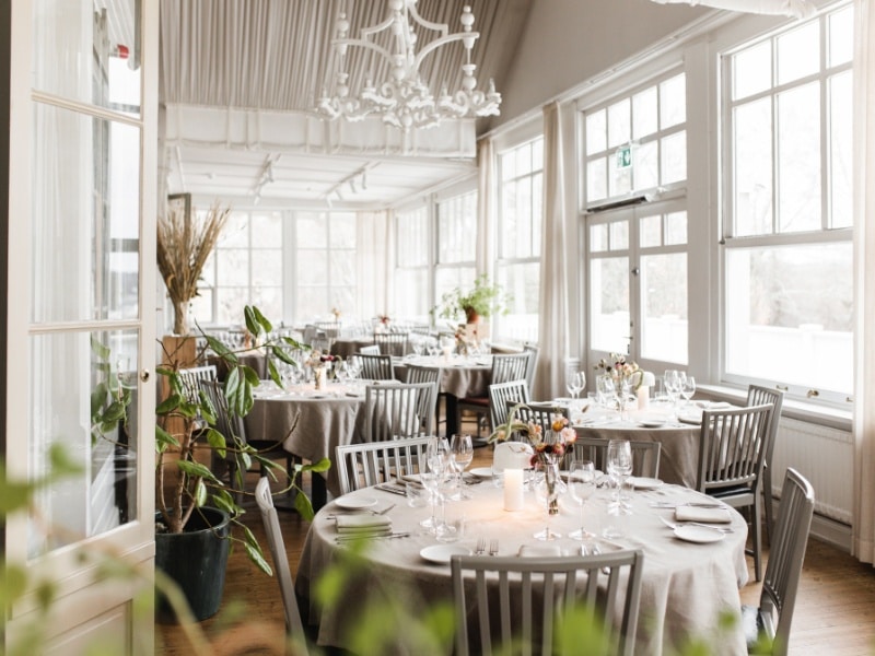 ulriksdals-vardshus-800×600 (1) Norra verandan på Ulriksdals Värdshus